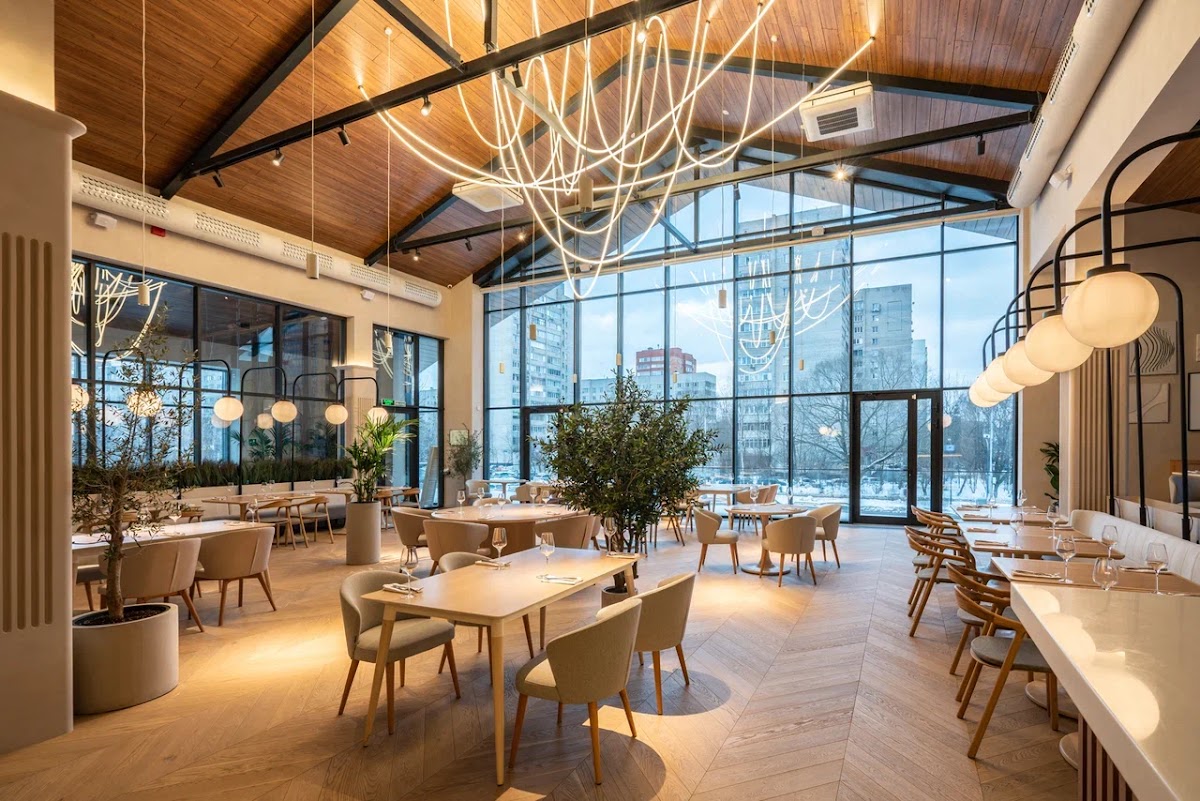Зал на 2 этаже