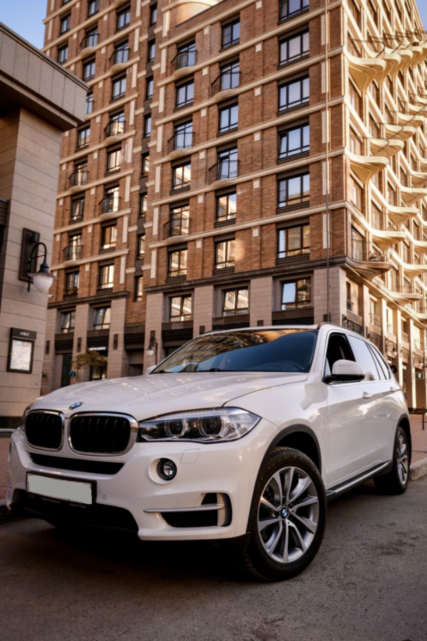 bmw х5m — кадр 2 из 5