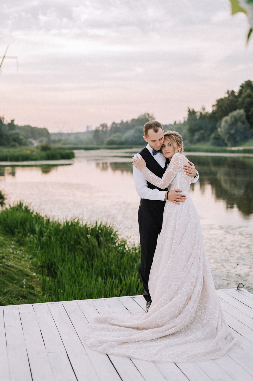 Maison de mariage — кадр 5 из 291