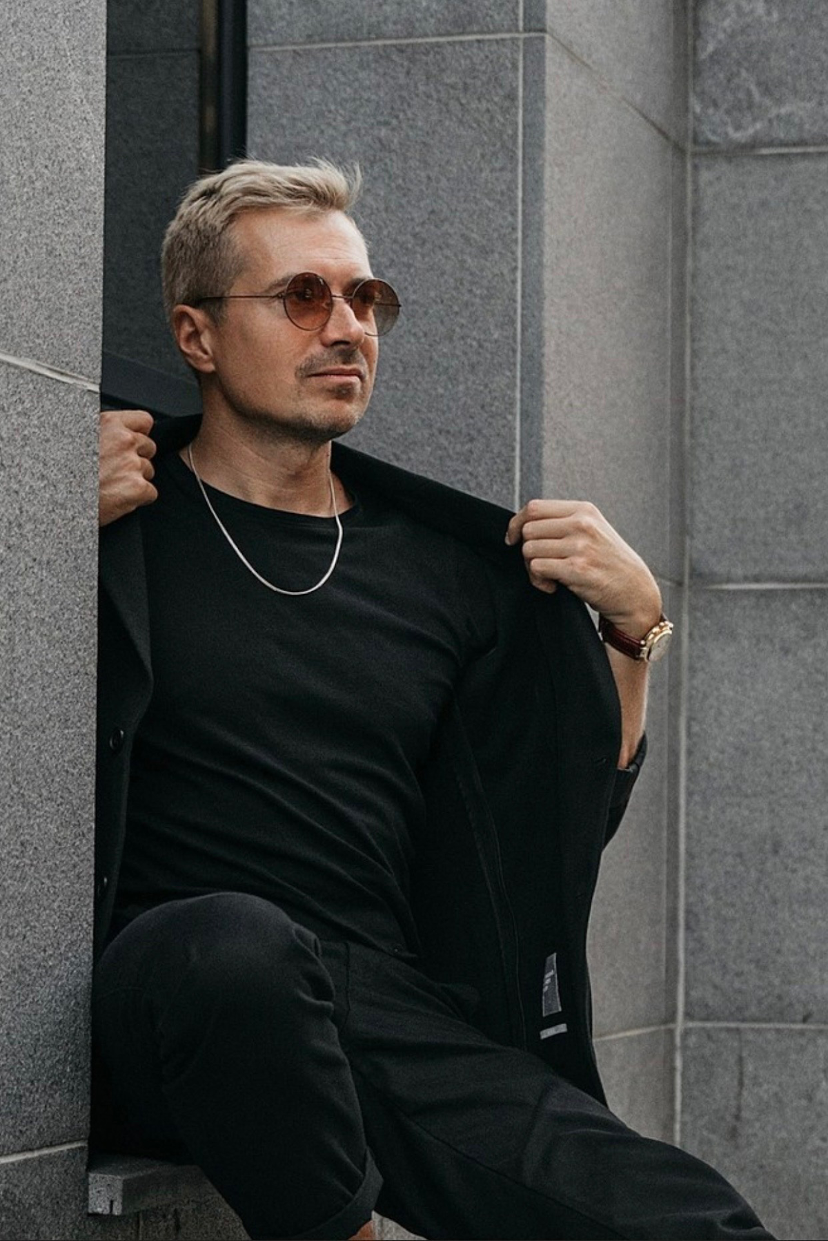 Я на работе)