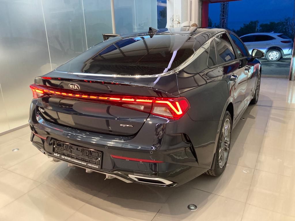 KIA K5 — кадр 2 из 4