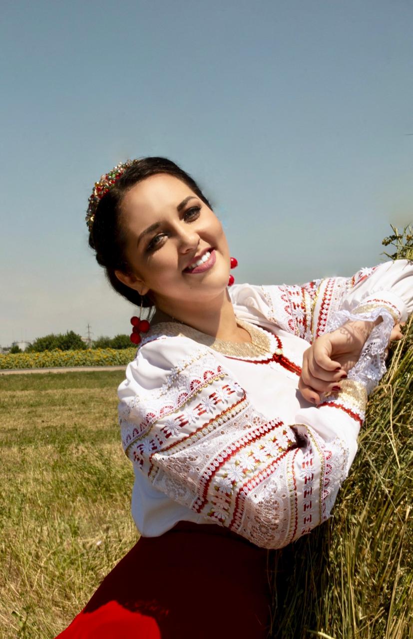Людмила Ревва — кадр 5 из 13