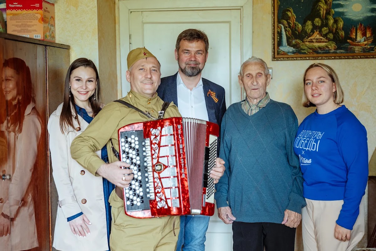 Фронтовые бригады