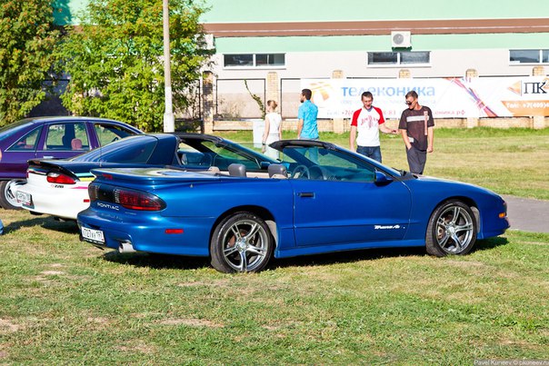 Pontiac Trans Am 1996 — кадр 3 из 5