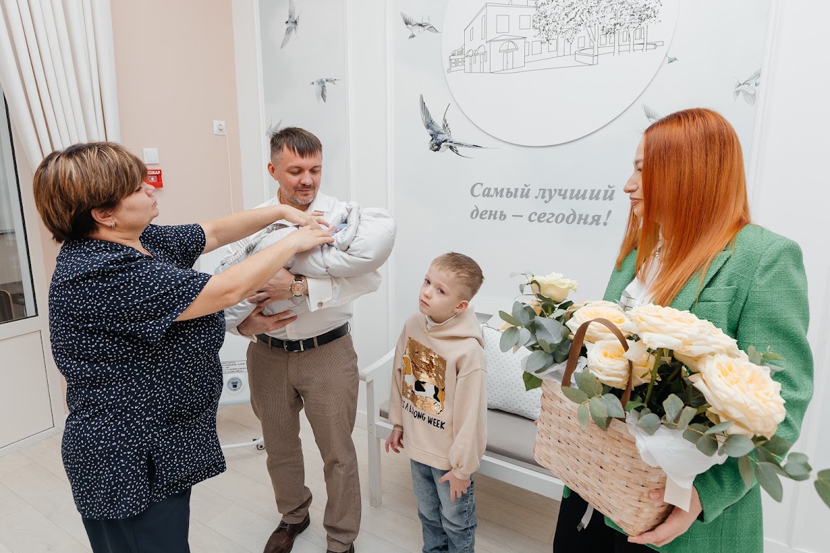 Портфолио: Выписка из роддома