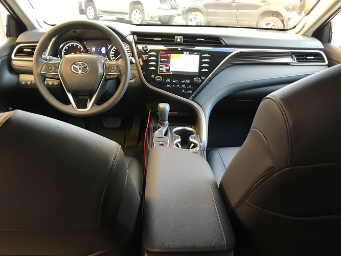 Toyota Camry — кадр 5 из 6