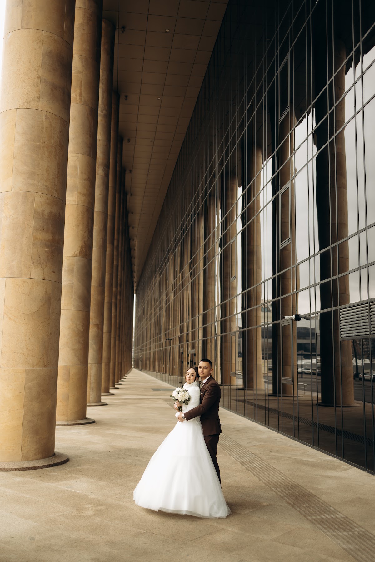 Арина и Алмас