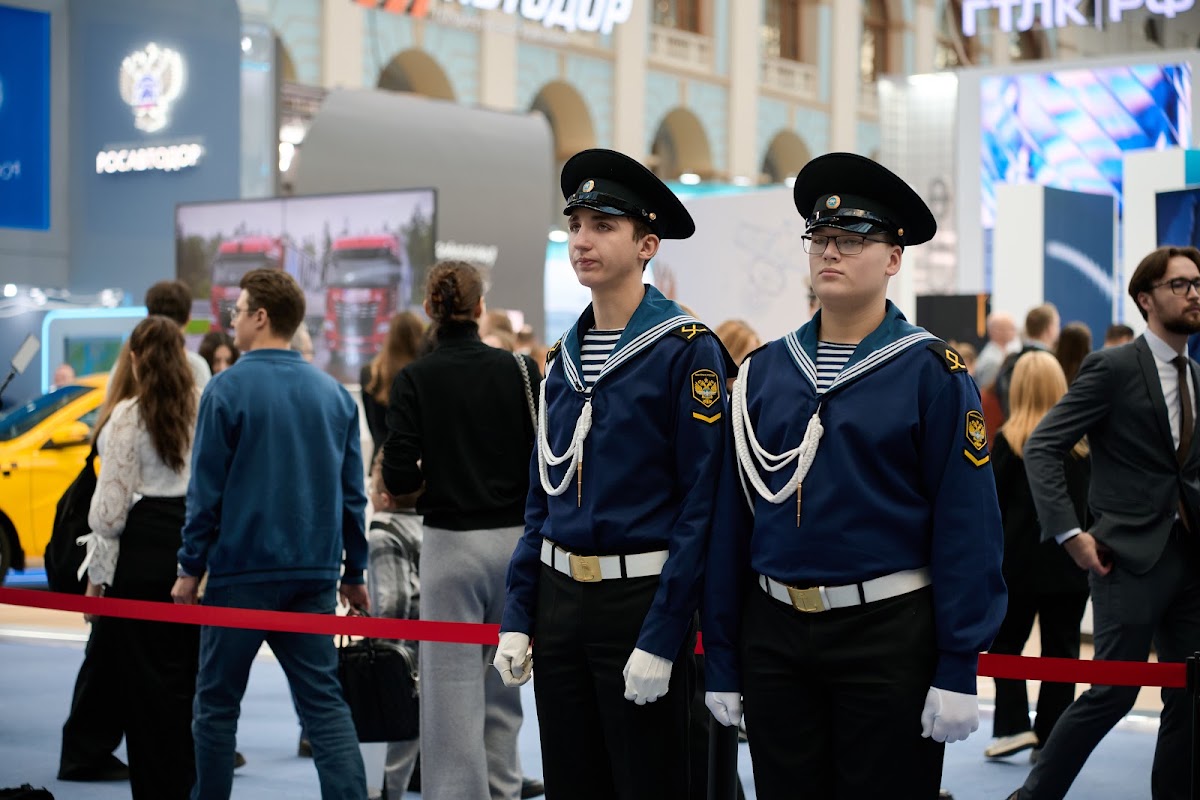 Кадр 76 из 200