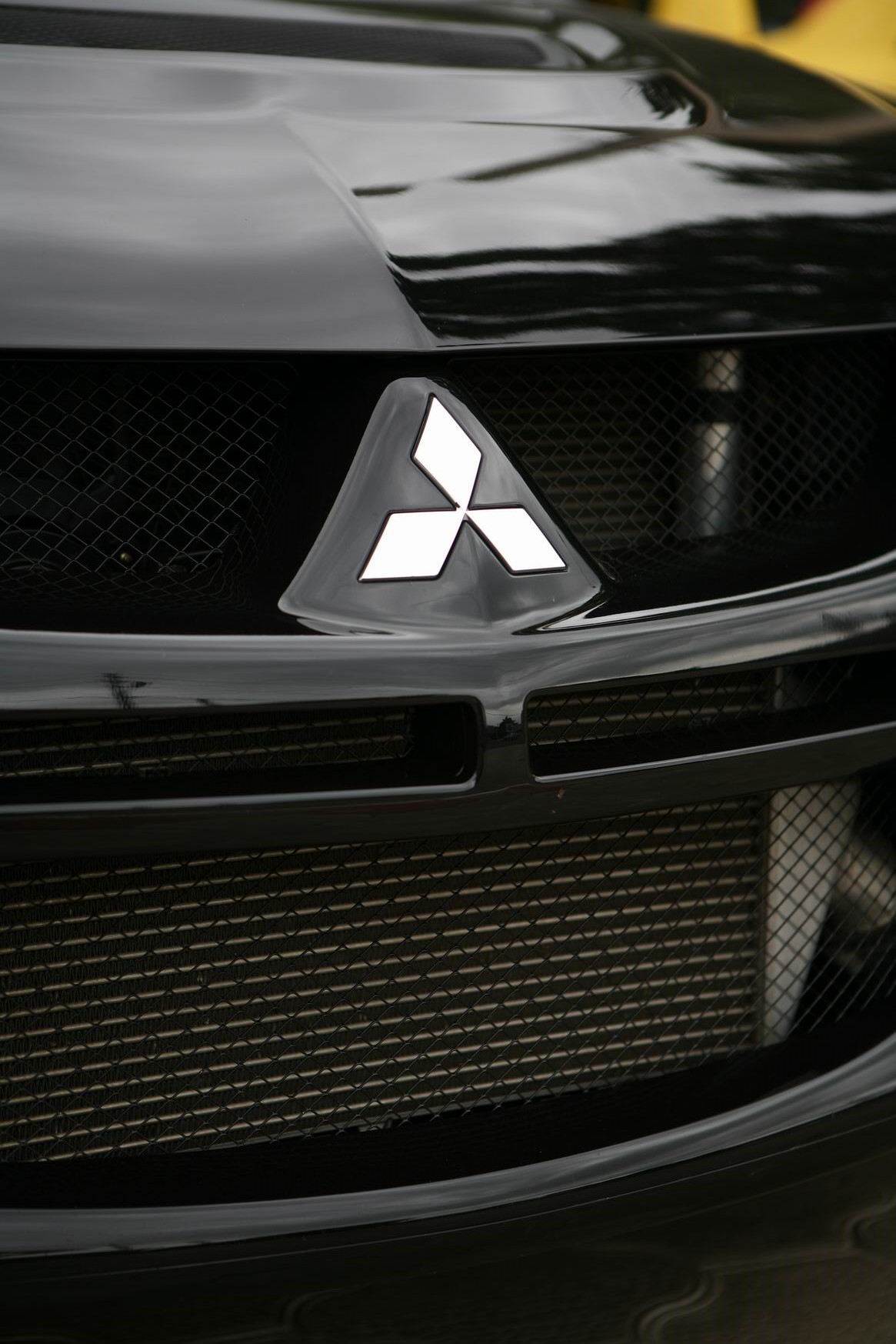 Презентация и тест-драйв Mitsubishi  Evolution 9