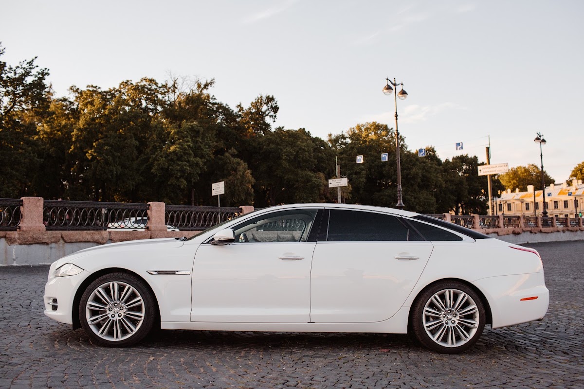 Jaguar XJ Long