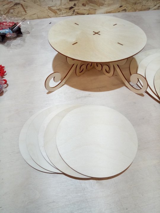 Салфетницы, топперы, коробки для алкоголя, другие аксессуары
