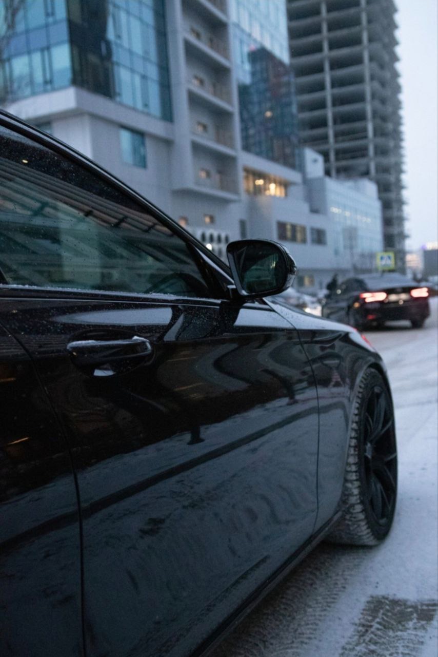 Mercedes E-Class — кадр 5 из 7