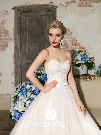 D-7115 Agnese — кадр 3 из 3