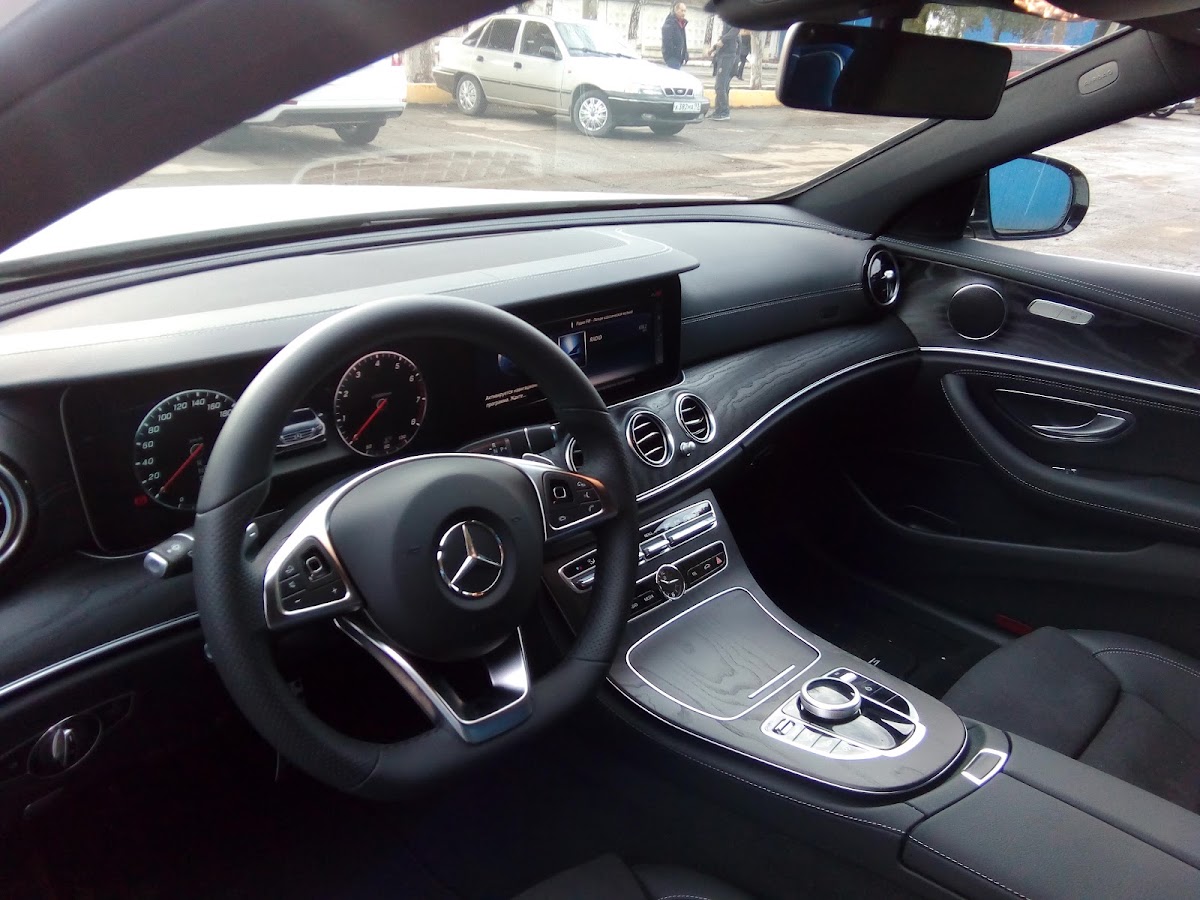 Mercedes W213