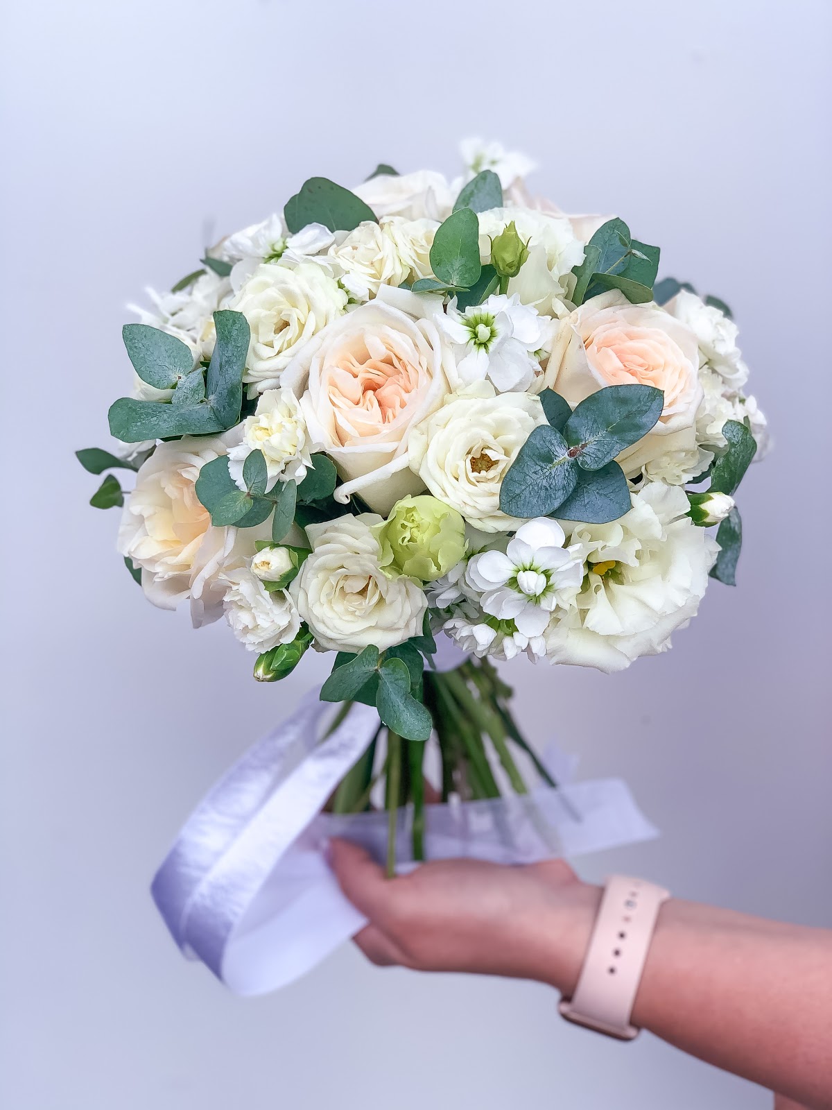 Kleo Flowers студия флористики и декора