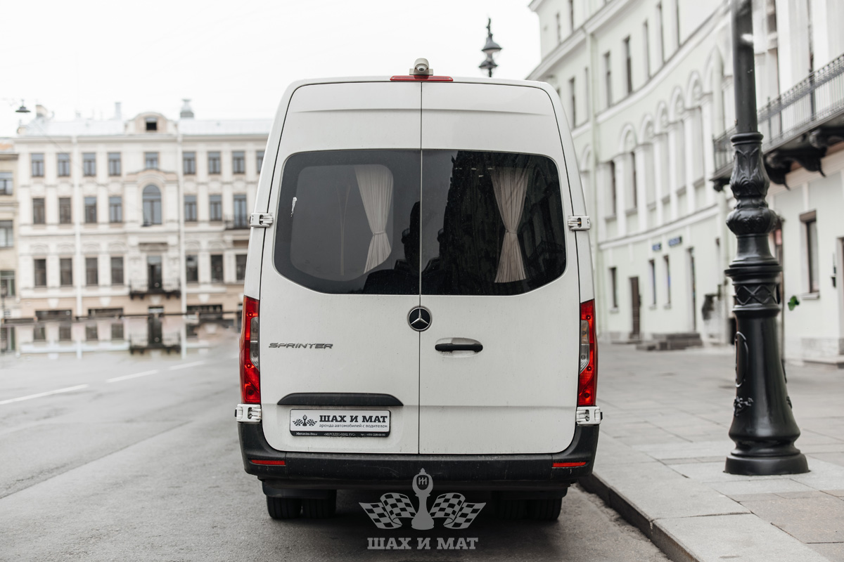 Mercedes Sprinter VIP 907 white