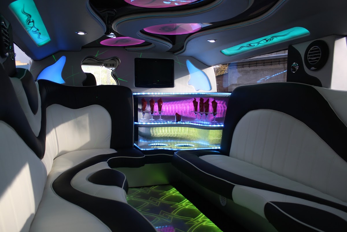Hummer H2 гос № 560