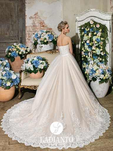 D-7115 Agnese — кадр 2 из 3