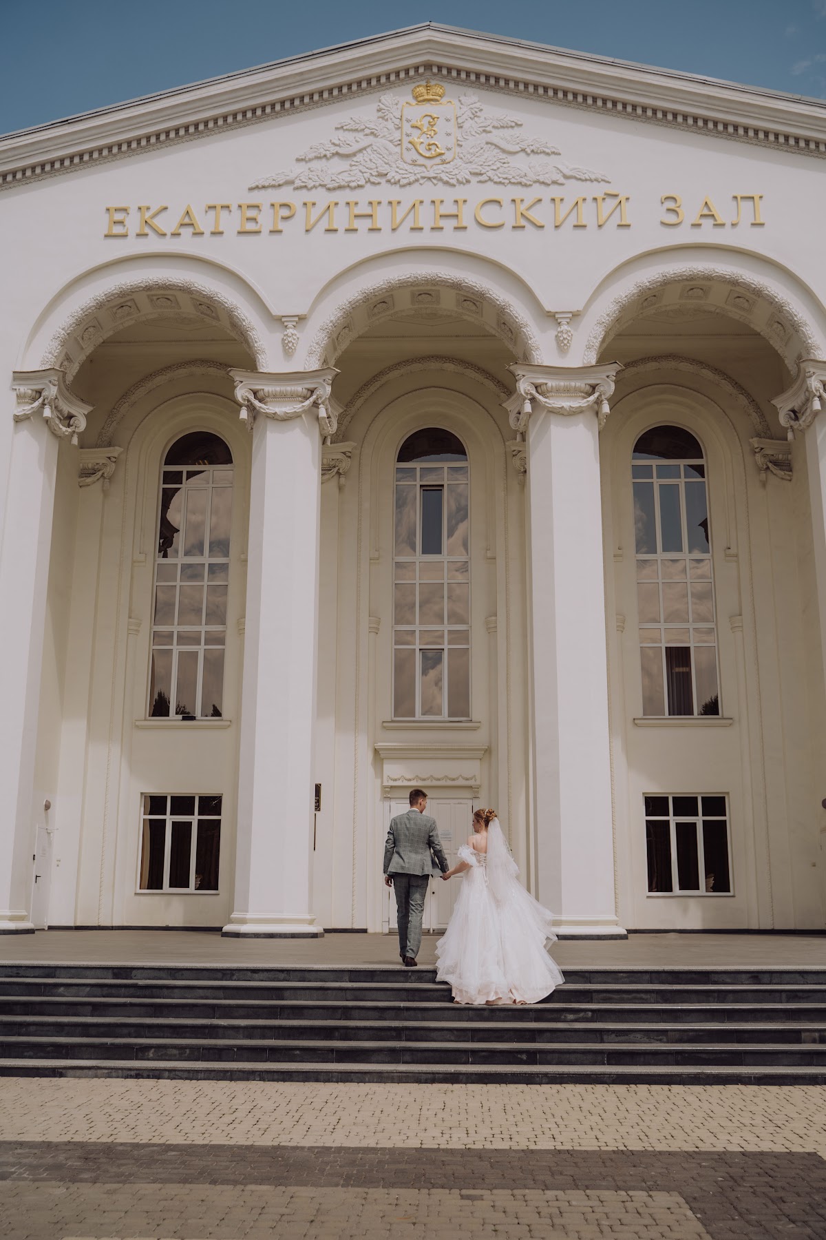 Кадр 107 из 200