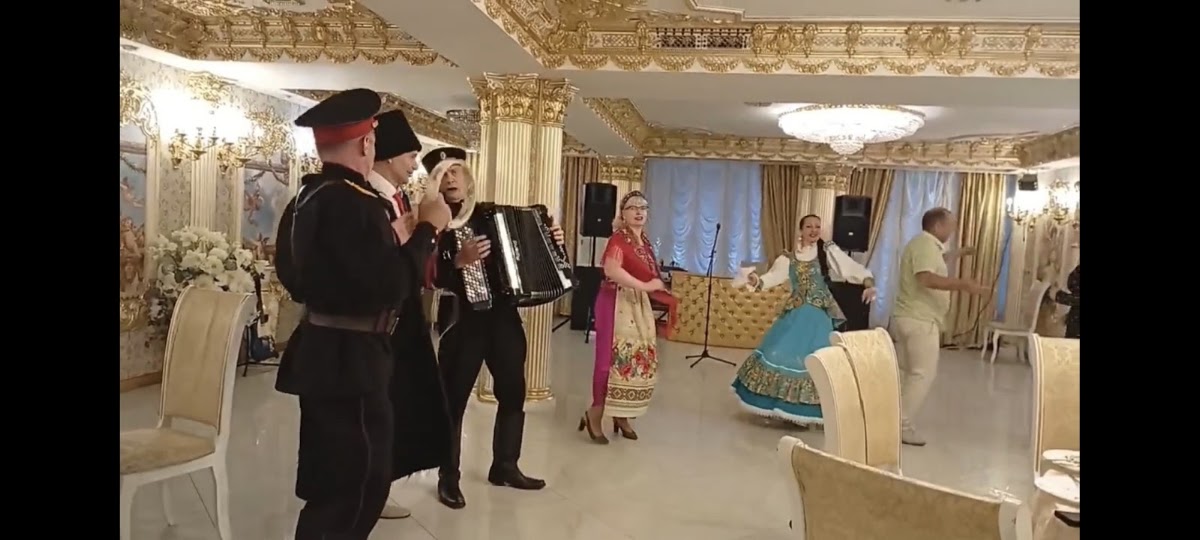 С КАЗАЧЬИМ ДУХОМ