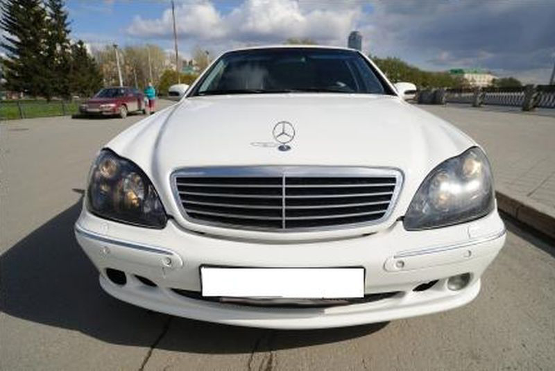 Mercedes-Benz S500 W220