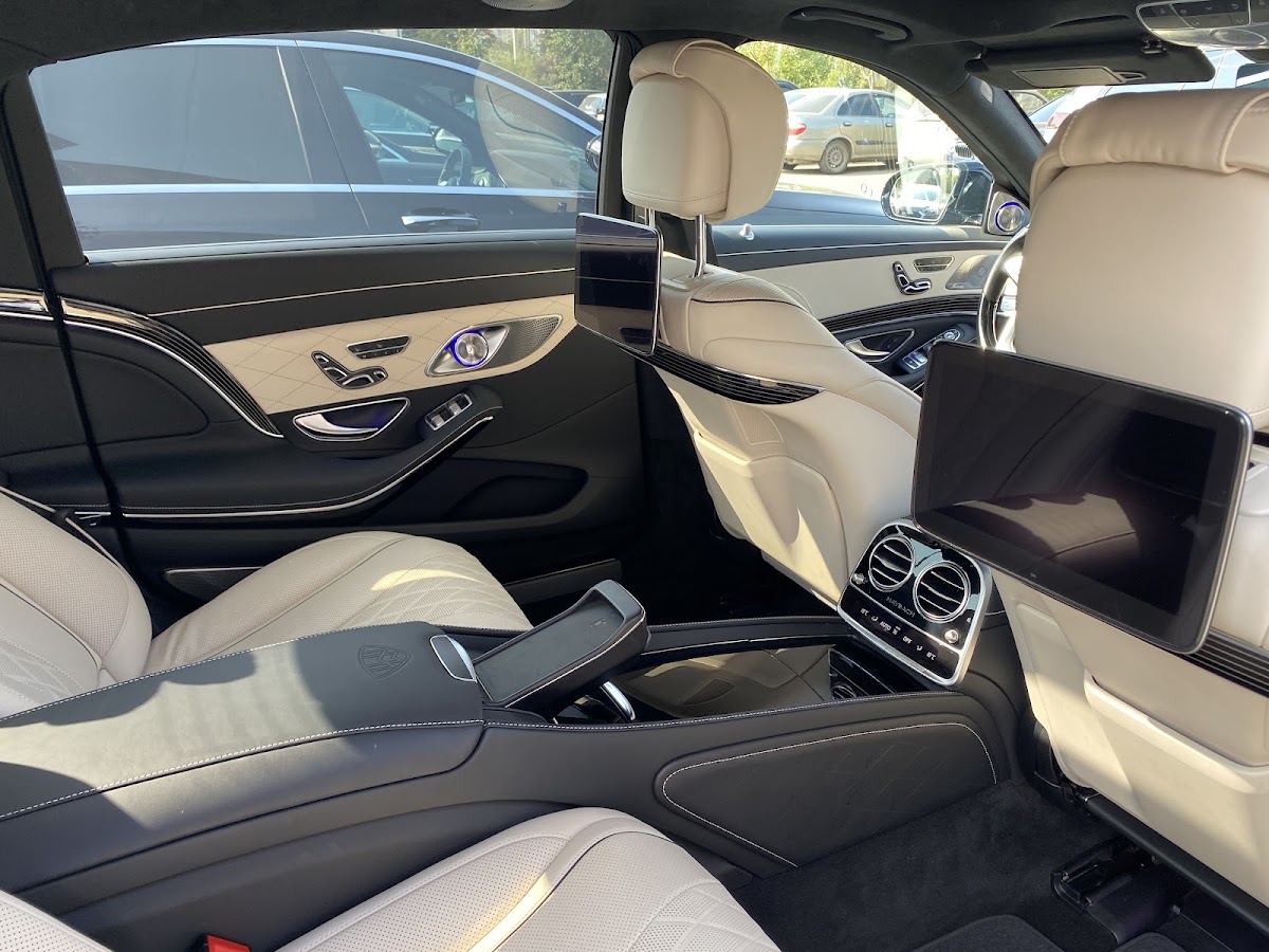 Mercedes Maybach — кадр 5 из 6