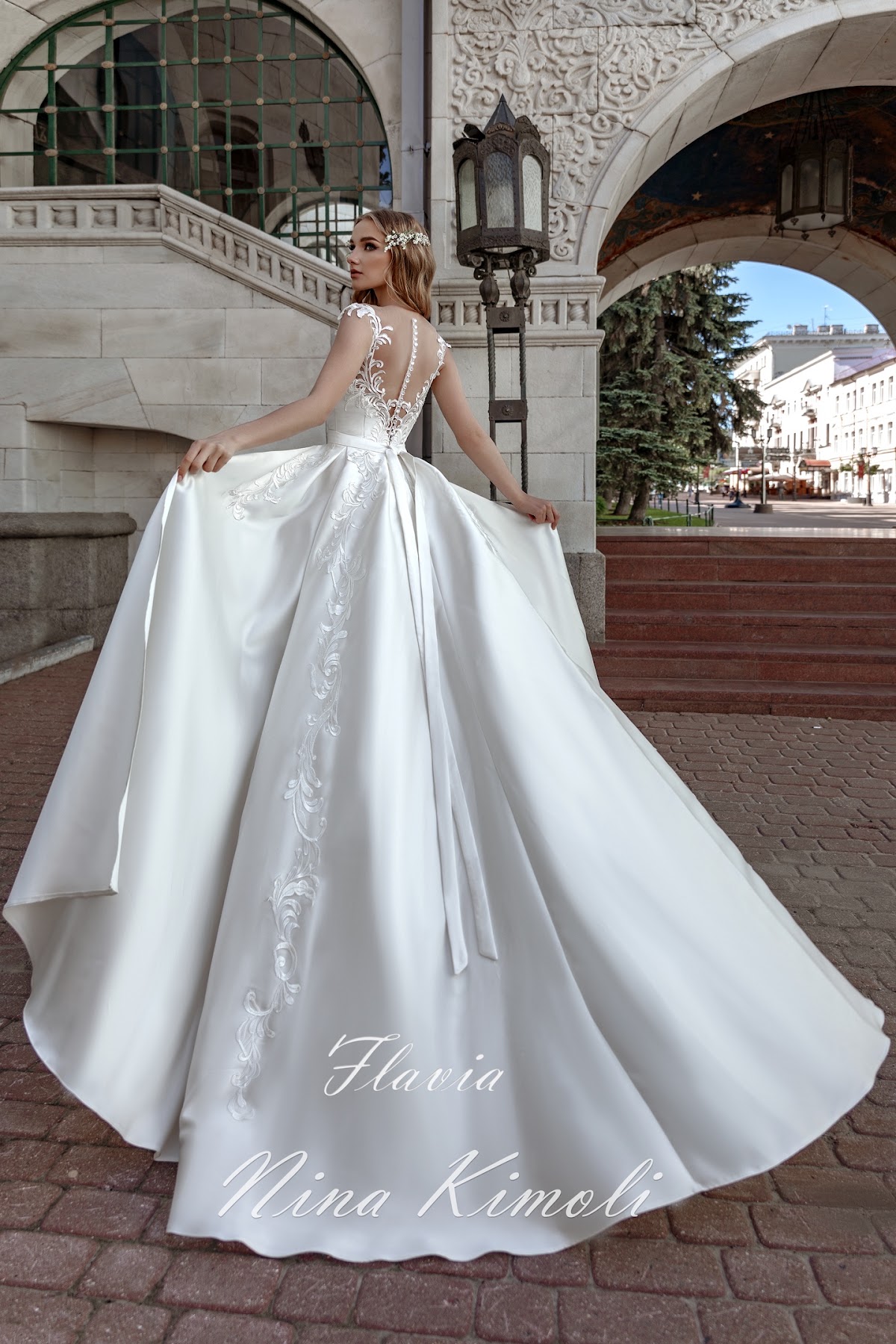 Flavia — кадр 2 из 4