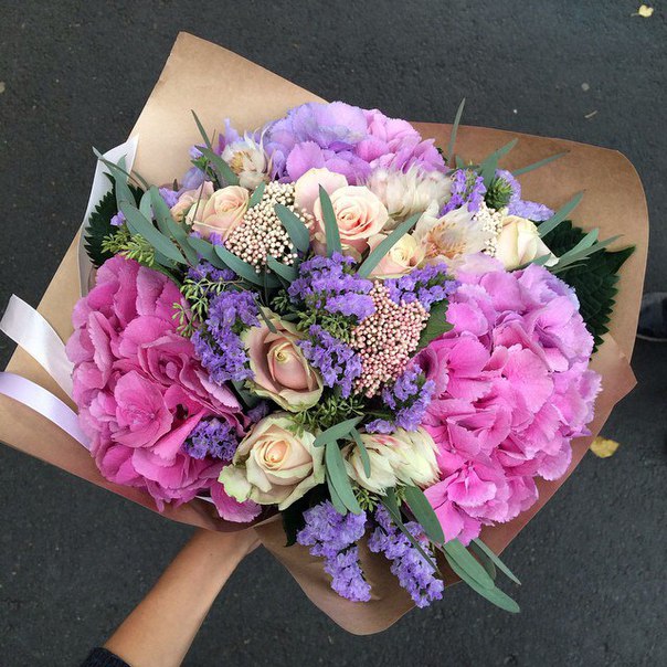 Лавка цветов и декора «Flowers SHOP»