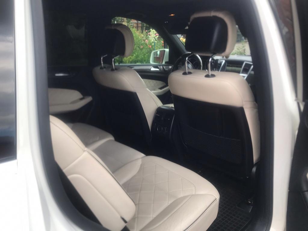Mercedes-Benz GLS белый