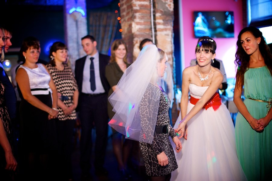 Ведущая на свадьбу
