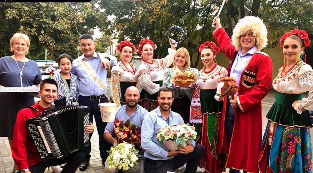 Казачий стилизованный ансамбль песни и танца «ЖарПтица»