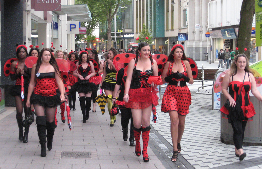 HEN PARTY — Девичник