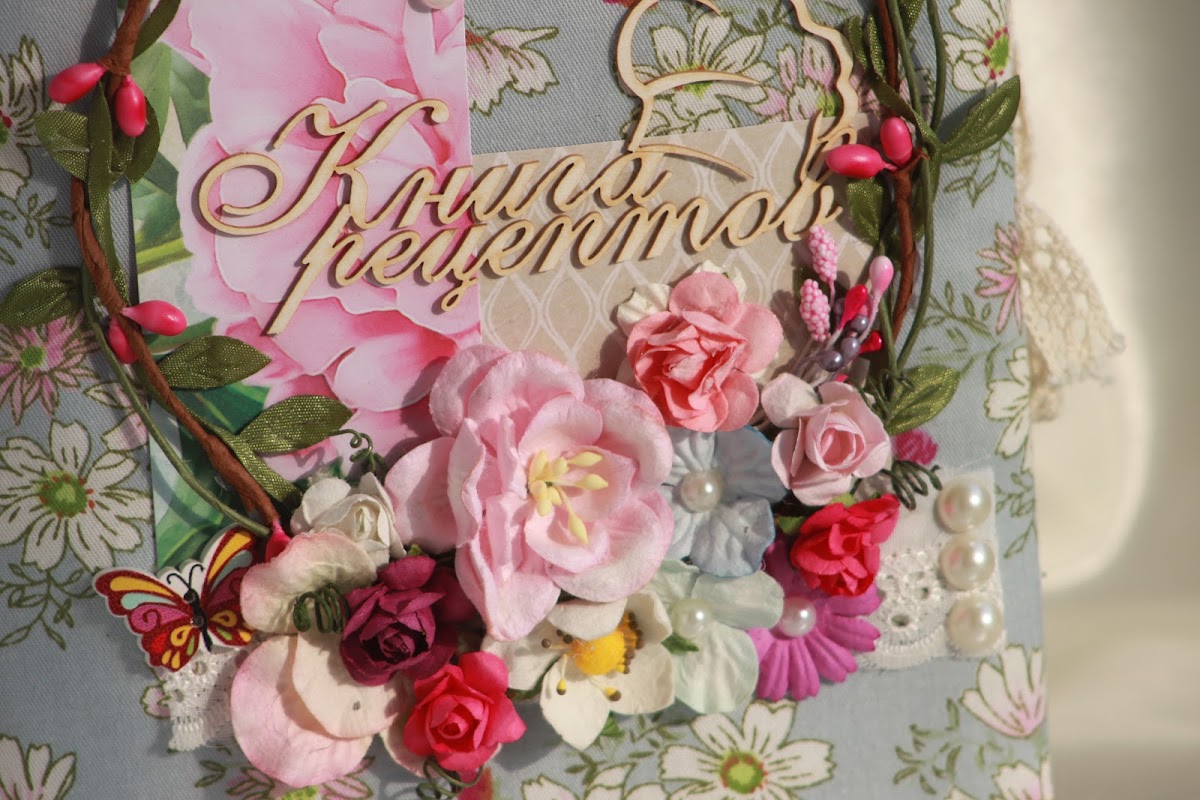 кулинарные книги,блокноты, ежедневники