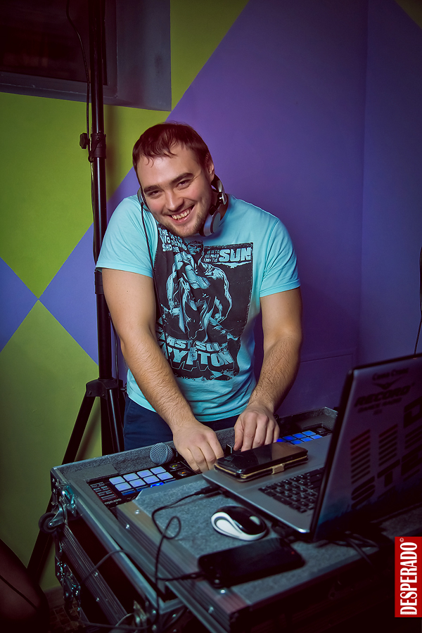 14 февраля 2015 года - Romantic Deep Party@кальянная "FuMe"