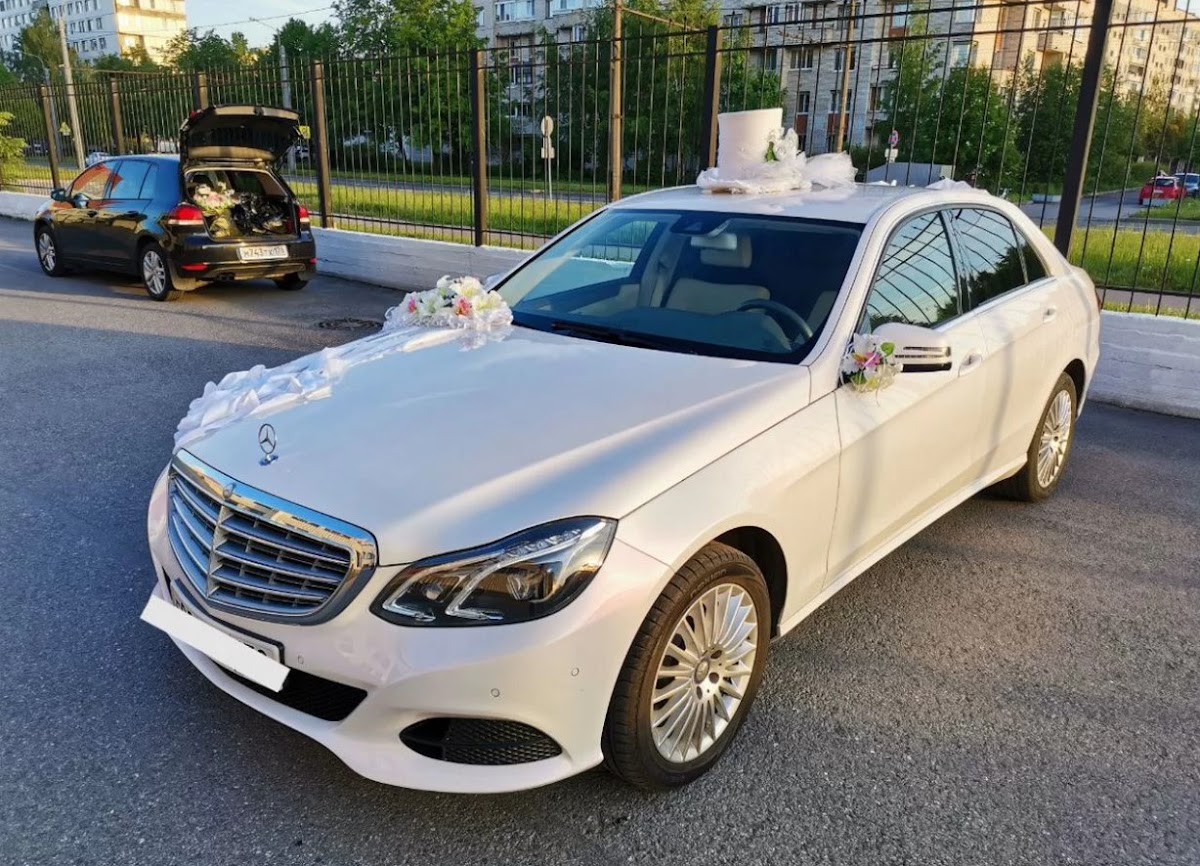 Mercedes-Benz E-class — кадр 2 из 7