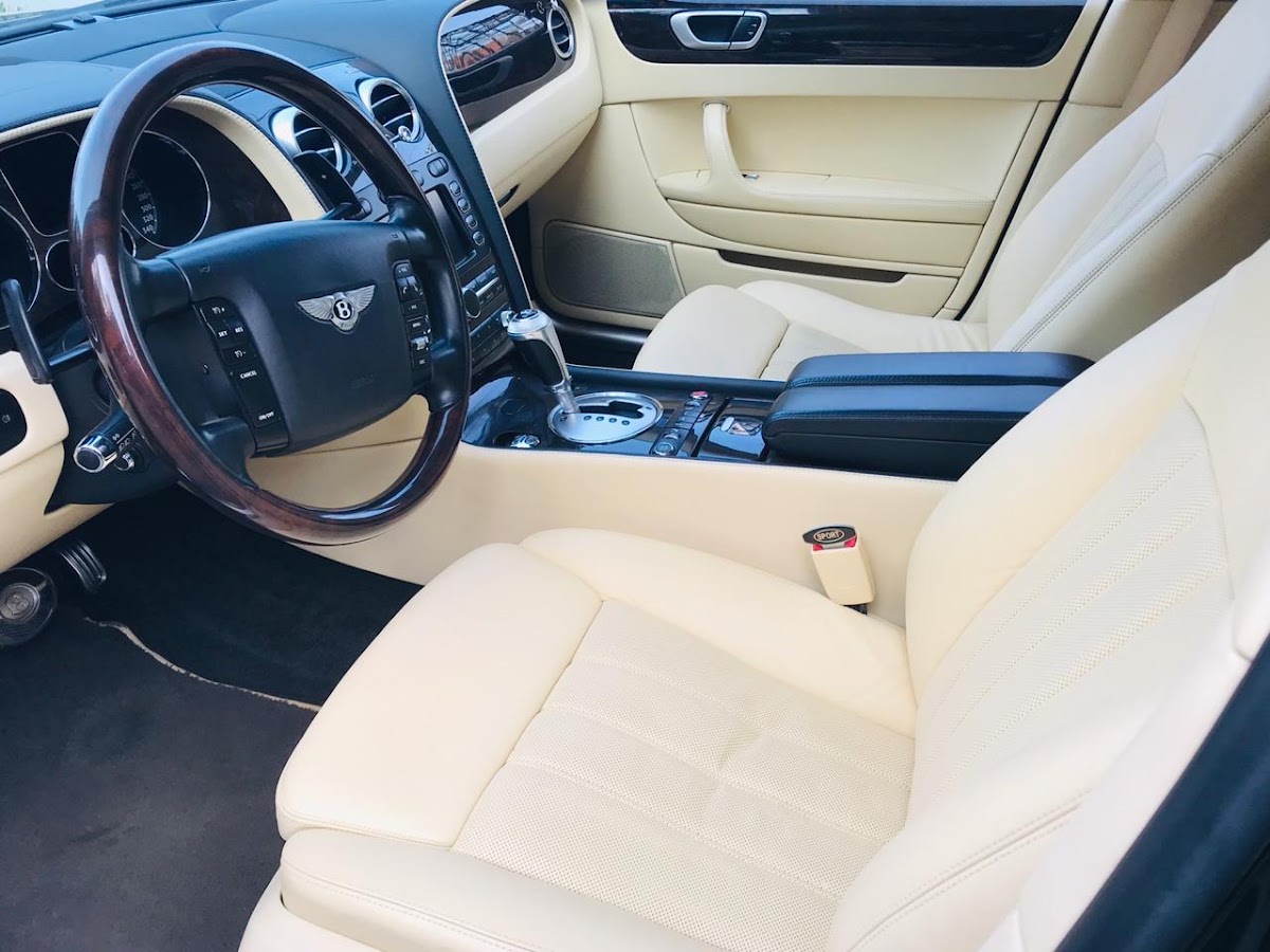 Bentley Continental Flying Spur