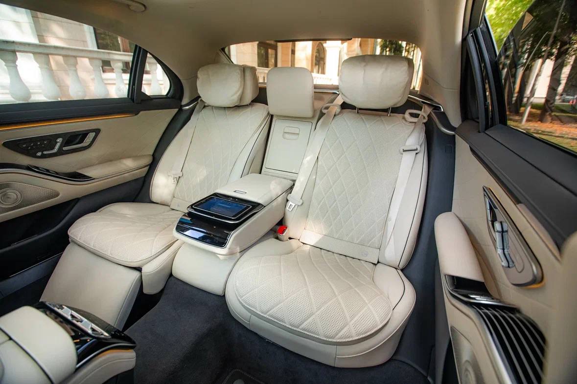 Мерседес S500 AMG(w223) LONG гос.N:700 — кадр 4 из 6
