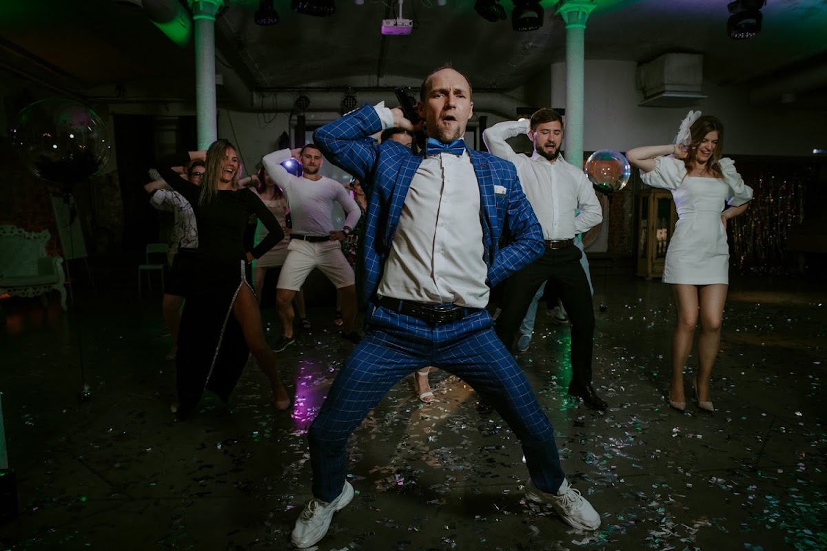 Весело-молодежно_ Party like a Russion)))