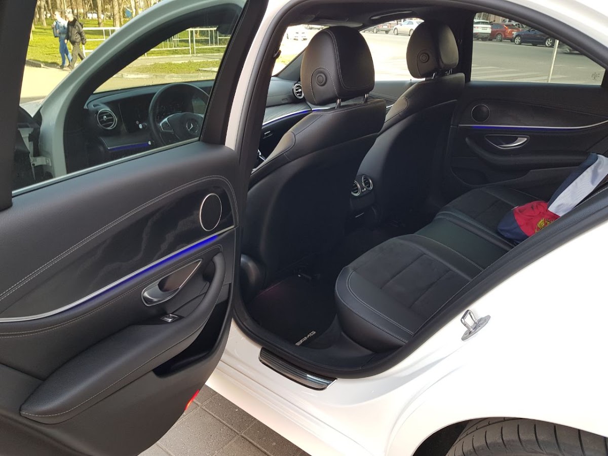 Мерседес w213