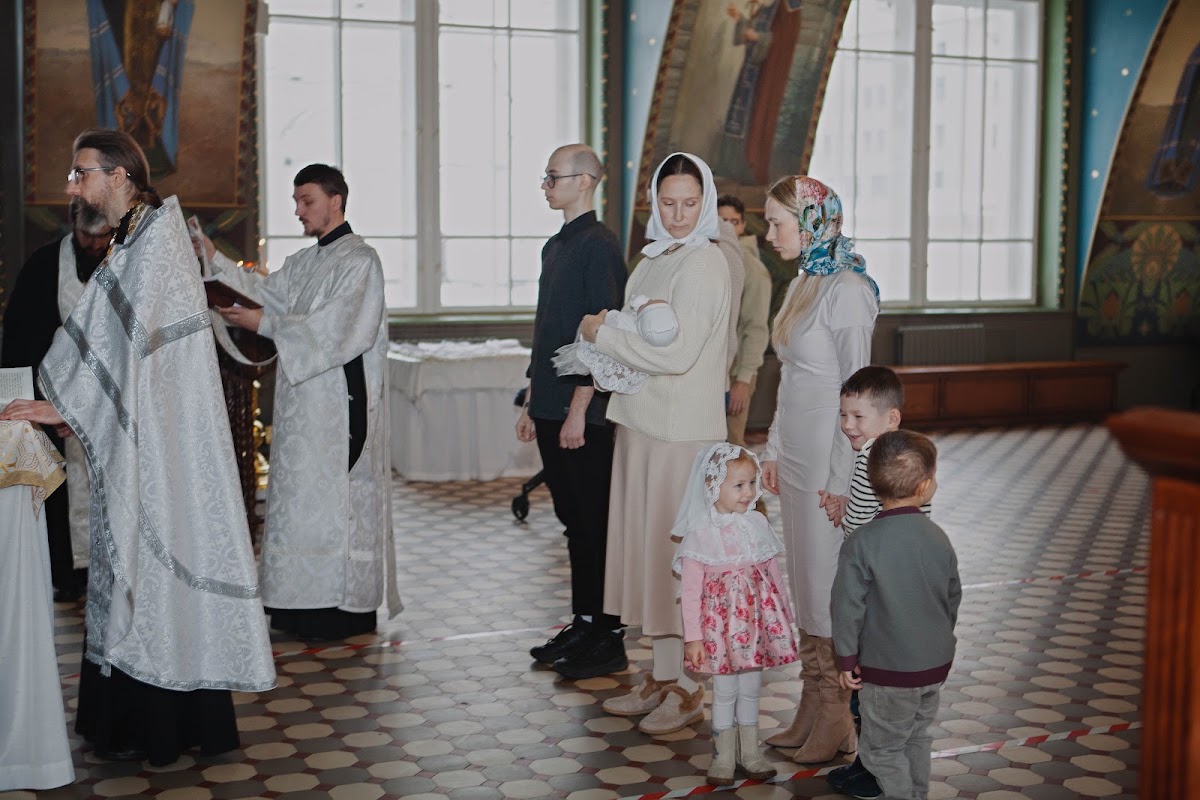 КРЕЩЕНИЕ АННЫ