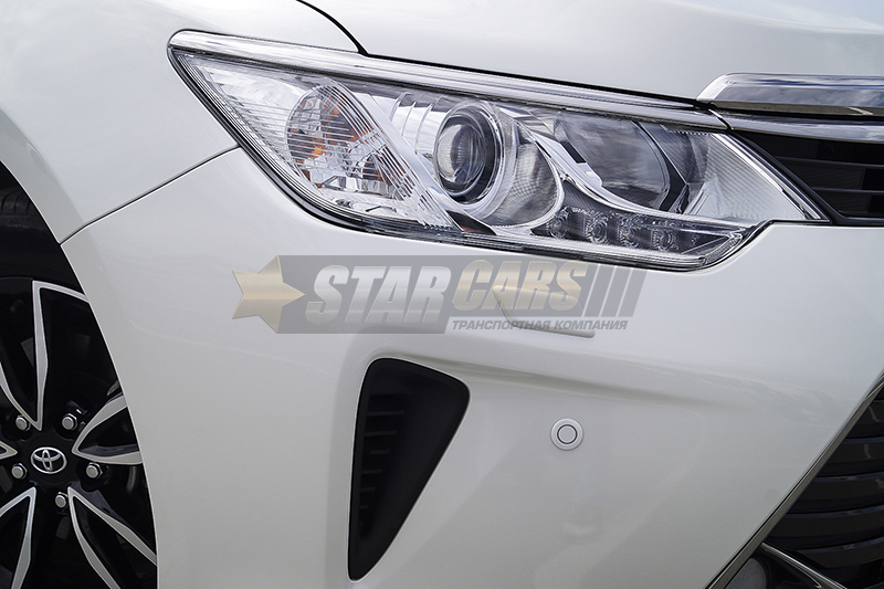 Toyota Camry v55 EXCLUSIVE (2016 год) — кадр 4 из 10