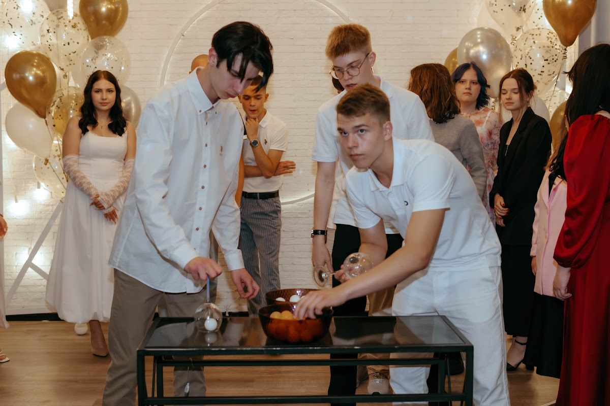 Кадр 158 из 200