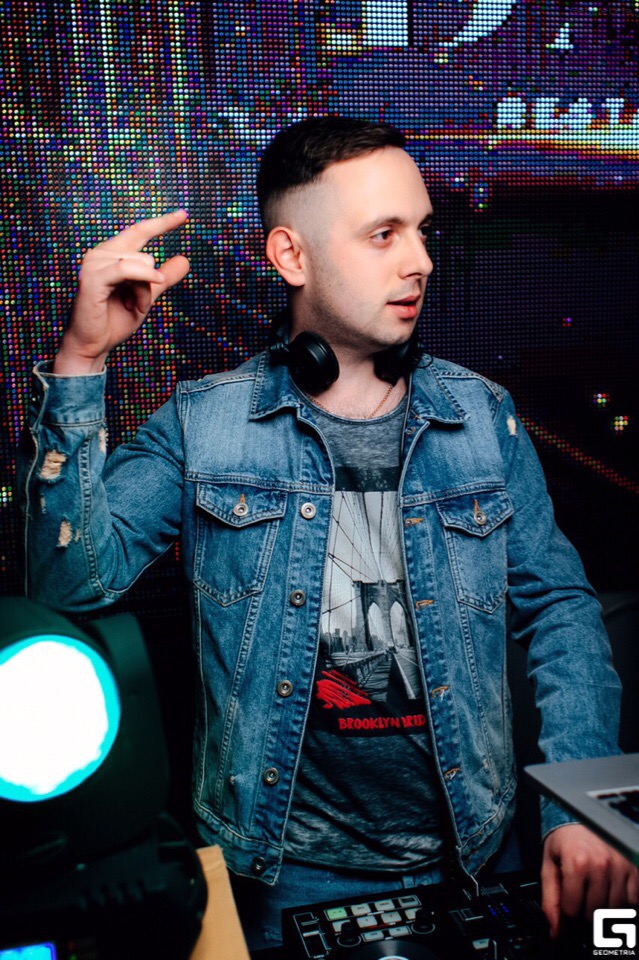 DJ Gines