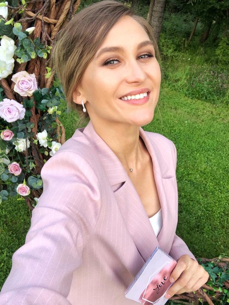 Анна Домнина