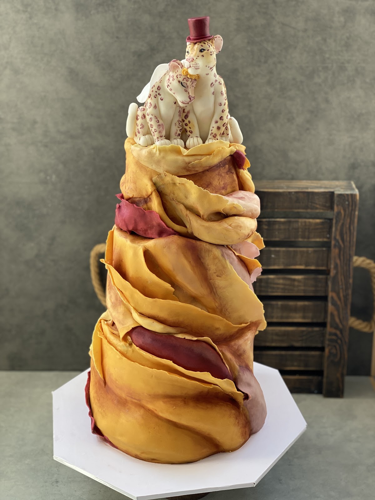 Торт в цветах (Cake in flowers) — кадр 5 из 82