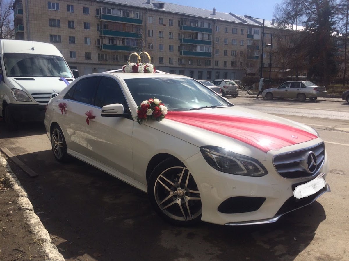 Mercedes E 200