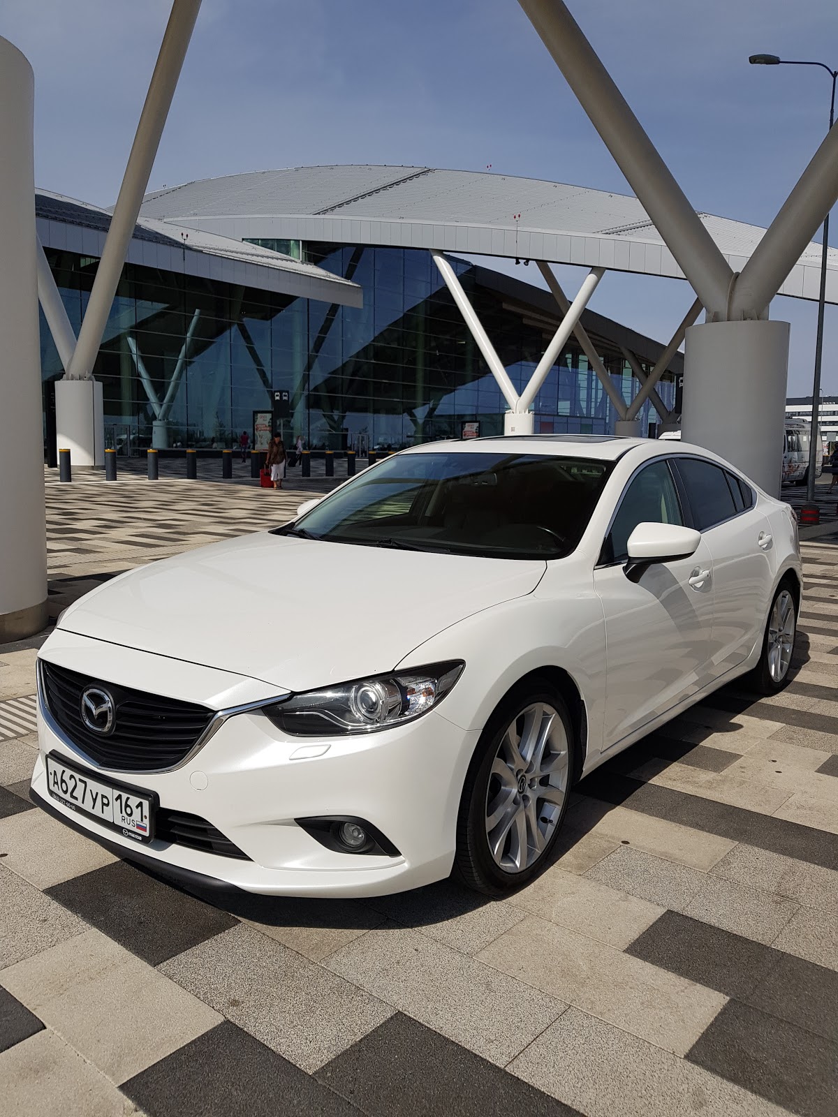Mazda 6 — кадр 2 из 9