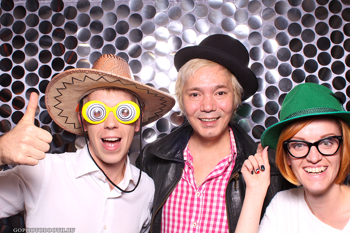 Знаменитости в фотобудке GoPhotoBooth