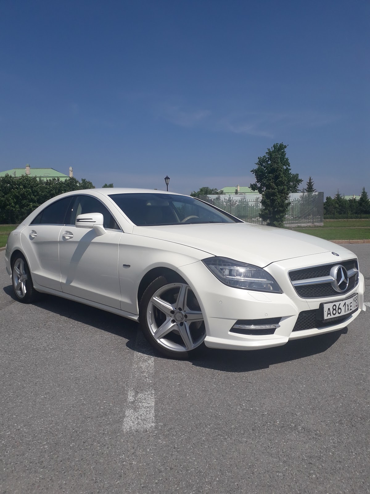 Mercedes-Benz CLS
