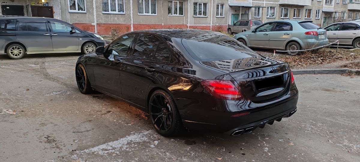 Mercedes E-Class